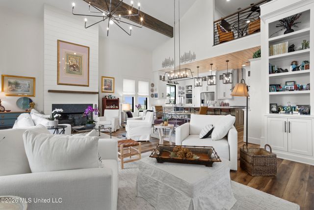 10 Chapel Hill Road, Bay Saint Louis, MS 39520