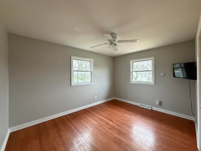 3063 Parkwood Place, Crown Point, IN 46307