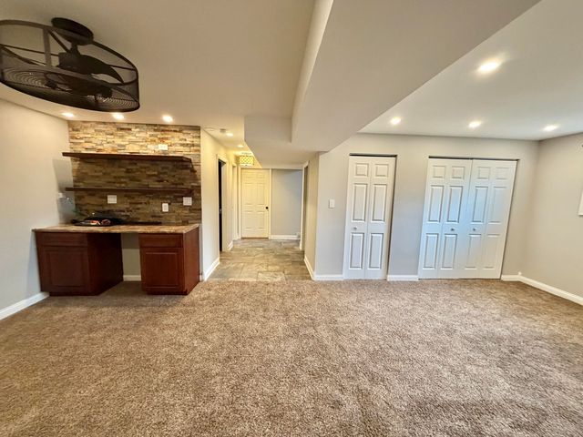 3063 Parkwood Place, Crown Point, IN 46307