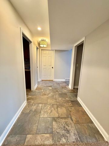 3063 Parkwood Place, Crown Point, IN 46307