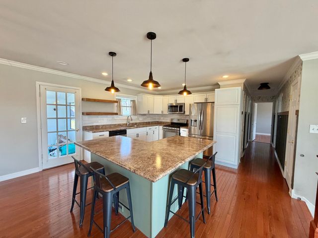 3063 Parkwood Place, Crown Point, IN 46307