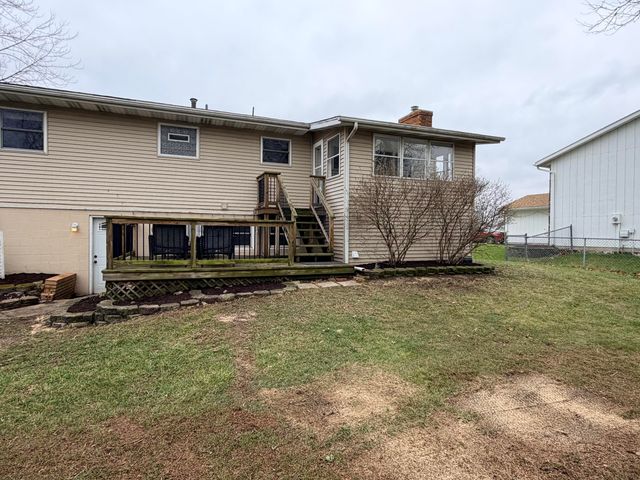 3063 Parkwood Place, Crown Point, IN 46307