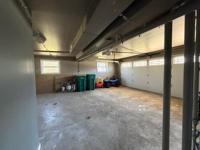 3063 Parkwood Place, Crown Point, IN 46307