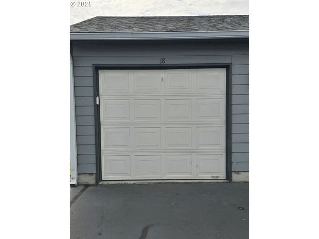 260 LONE PINE Ln 2, The Dalles, OR 97058