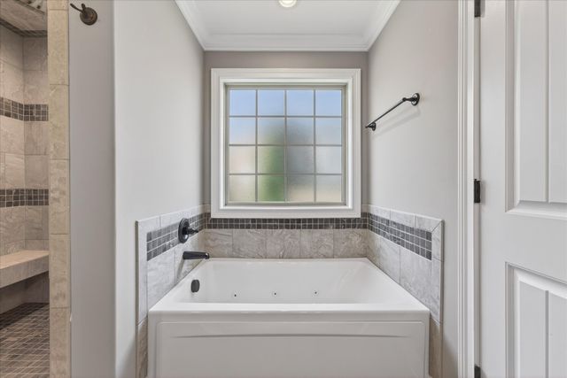 161 Roanoke Station Cir, Clarksville, TN 37043