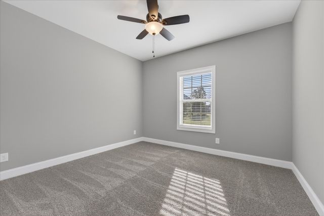 161 Roanoke Station Cir, Clarksville, TN 37043