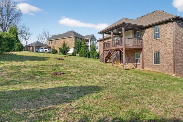 161 Roanoke Station Cir, Clarksville, TN 37043