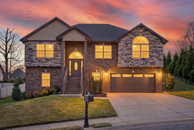 161 Roanoke Station Cir, Clarksville, TN 37043