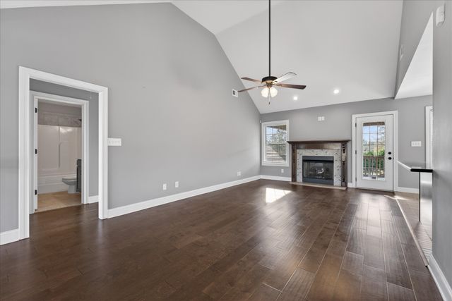 161 Roanoke Station Cir, Clarksville, TN 37043