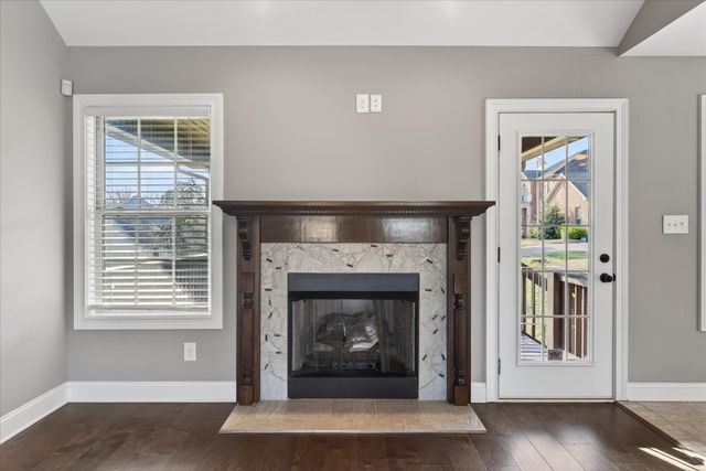 161 Roanoke Station Cir, Clarksville, TN 37043