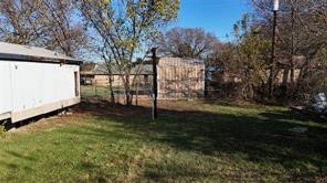 Land 214 Pearson Lane, Azle, TX 76020
