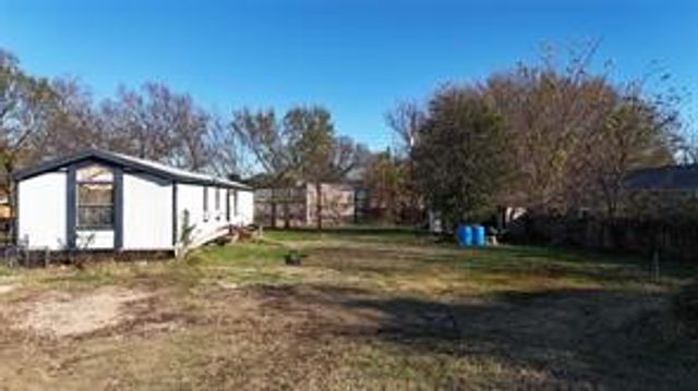 Land 214 Pearson Lane, Azle, TX 76020