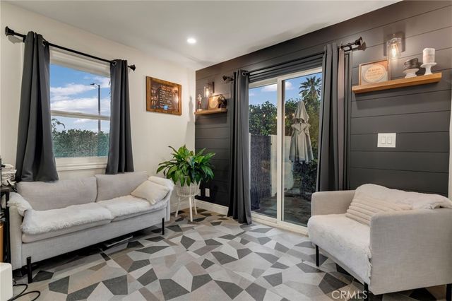 7409 Palm, Highland, CA 92346