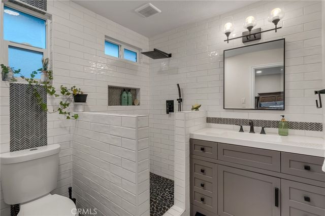 7409 Palm, Highland, CA 92346