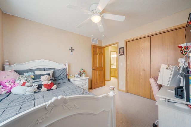 103 GREEN WAY DRIVE, Combined Locks, WI 54113