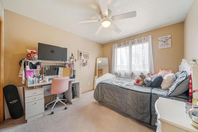 103 GREEN WAY DRIVE, Combined Locks, WI 54113