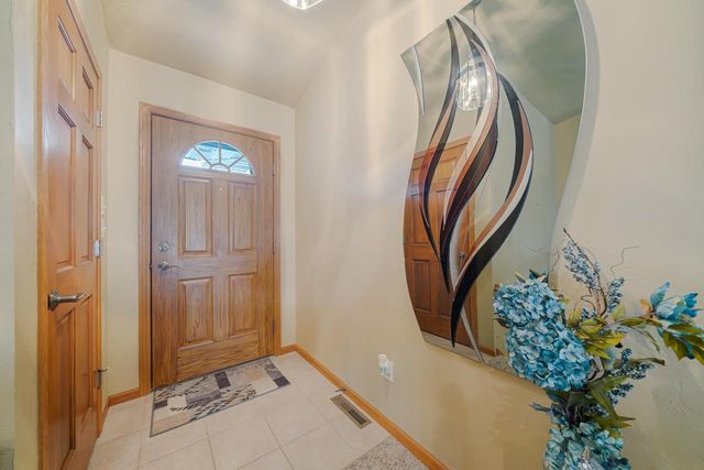 103 GREEN WAY DRIVE, Combined Locks, WI 54113