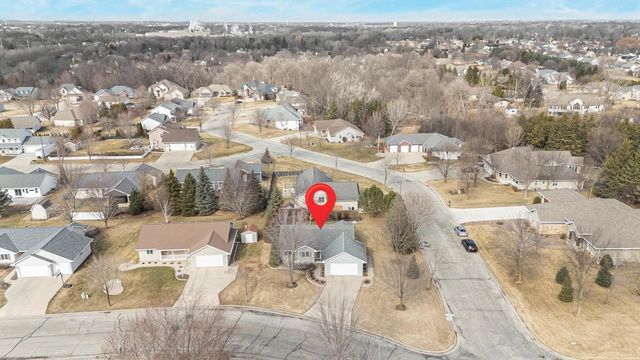 103 GREEN WAY DRIVE, Combined Locks, WI 54113