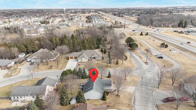 103 GREEN WAY DRIVE, Combined Locks, WI 54113