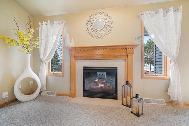 103 GREEN WAY DRIVE, Combined Locks, WI 54113