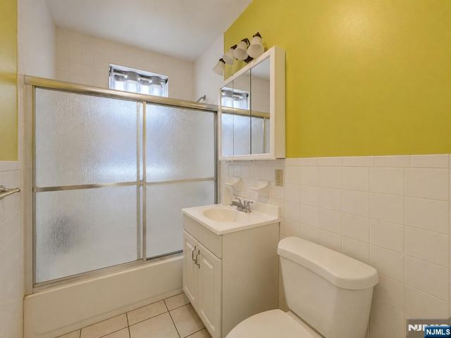 201 45th Street 504, Union City, NJ 07087