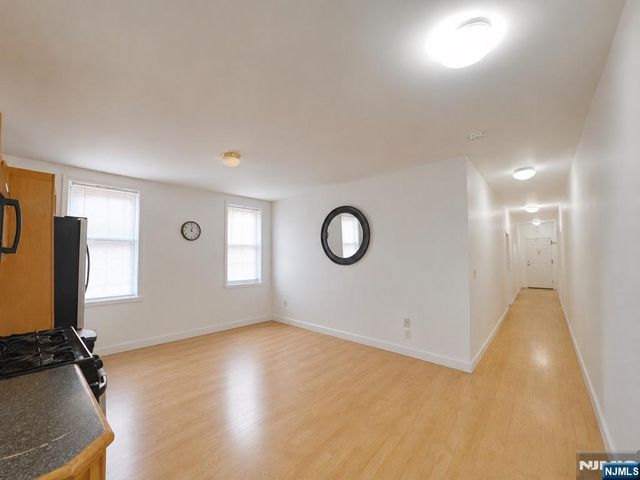 201 45th Street 504, Union City, NJ 07087