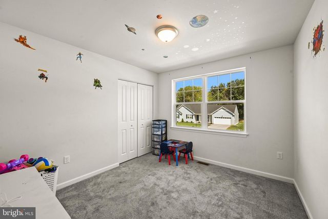 69 LESTER AVE, York, PA 17408