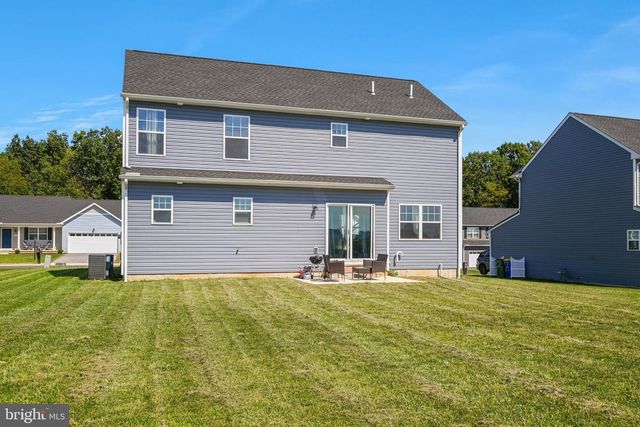 69 LESTER AVE, York, PA 17408