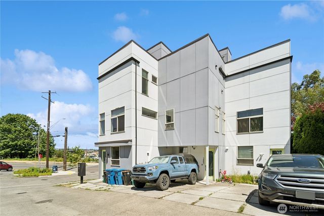 3865 Gilman Avenue W, Seattle, WA 98199