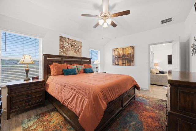 110 Johnson Draw RD, Hutto, TX 78634