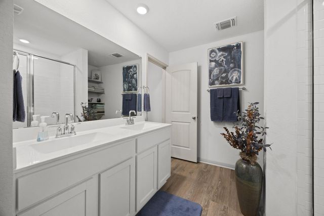 110 Johnson Draw RD, Hutto, TX 78634