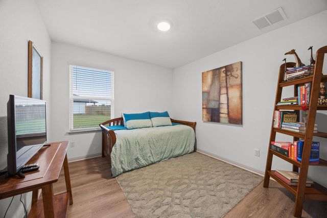 110 Johnson Draw RD, Hutto, TX 78634