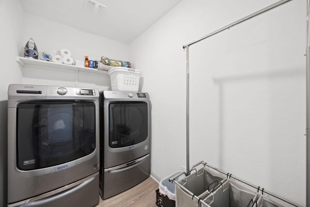 110 Johnson Draw RD, Hutto, TX 78634