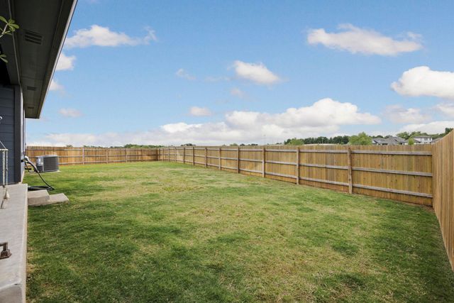 110 Johnson Draw RD, Hutto, TX 78634