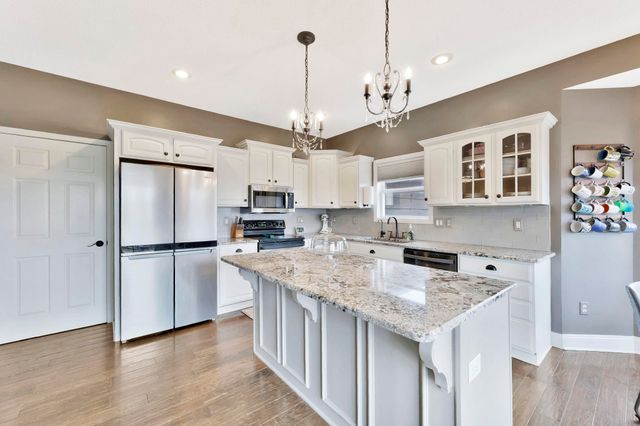 833 N Bracken Cir, Wichita, KS 67206