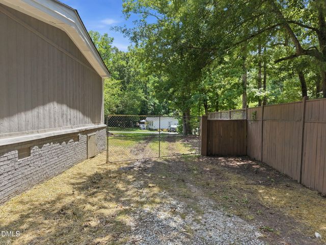 3841 Dodge Avenue, Durham, NC 27704