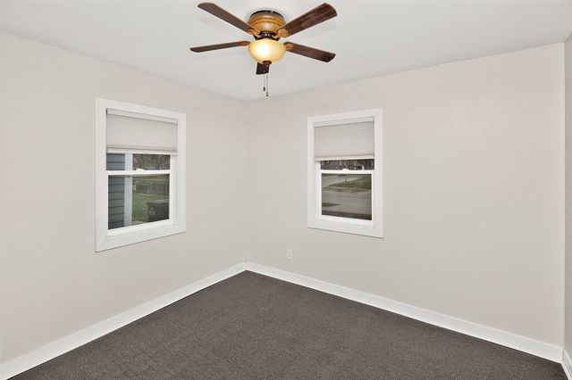 1340 E 17th Court, Des Moines, IA 50316