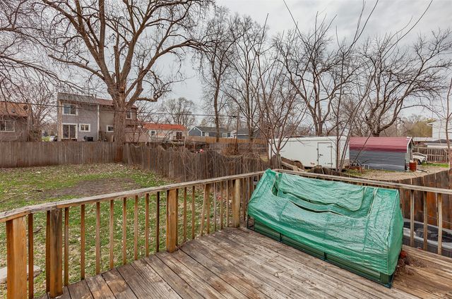 1340 E 17th Court, Des Moines, IA 50316