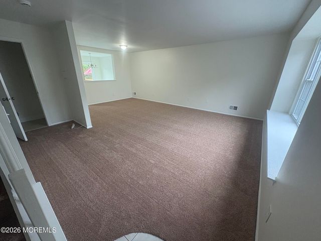 99 Joan Court, Jackson, NJ 08527