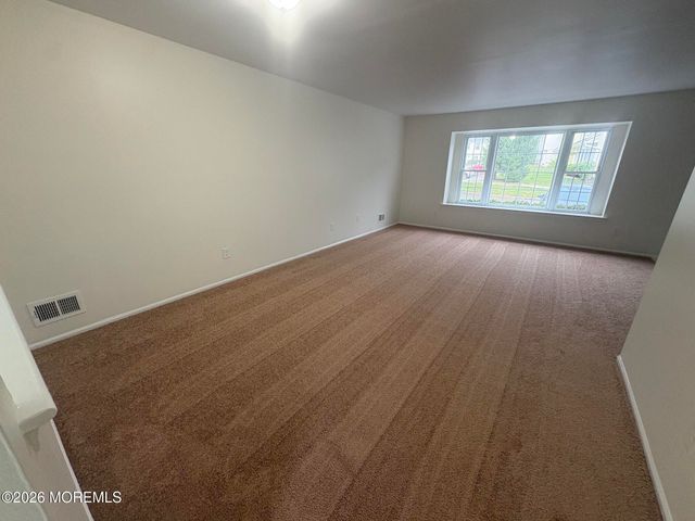 99 Joan Court, Jackson, NJ 08527
