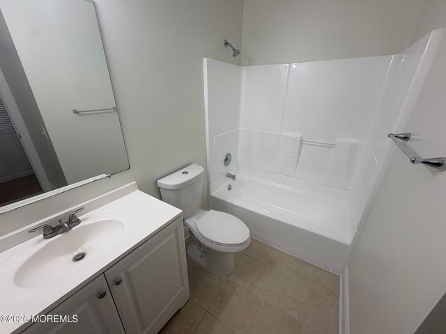 99 Joan Court, Jackson, NJ 08527