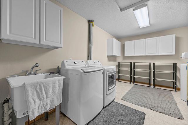 13008 Echo Lane, Apple Valley, MN 55124