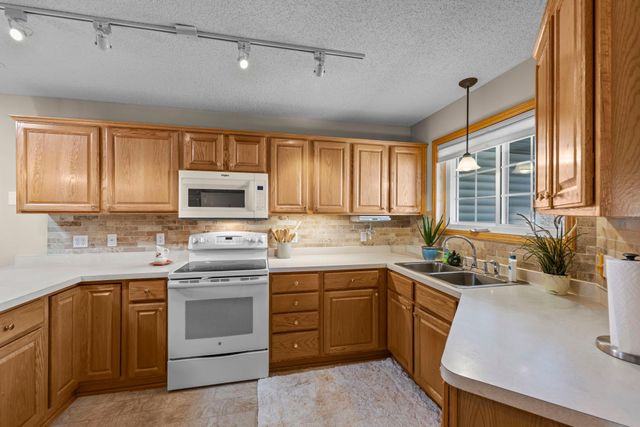 13008 Echo Lane, Apple Valley, MN 55124