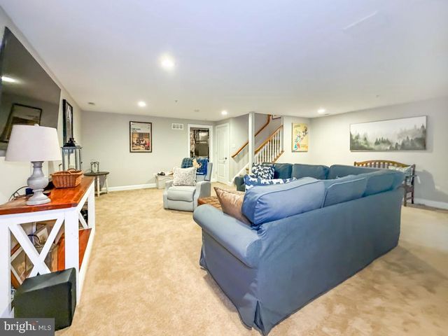 2410 ROSEMONT TER, Furlong, PA 18925
