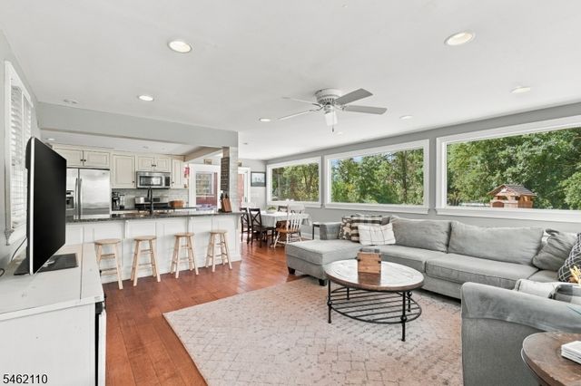 193 Sunnymead Rd, Hillsborough Twp., NJ 08844