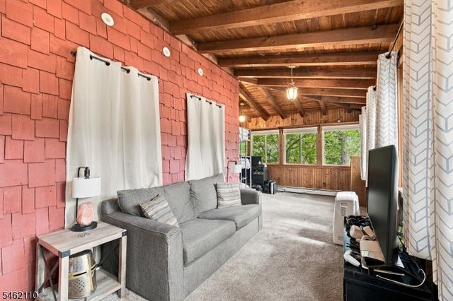 193 Sunnymead Rd, Hillsborough Twp., NJ 08844