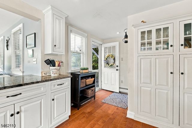 193 Sunnymead Rd, Hillsborough Twp., NJ 08844