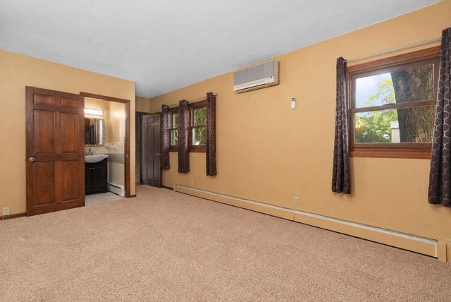2105 Ruger Avenue, Janesville, WI 53545