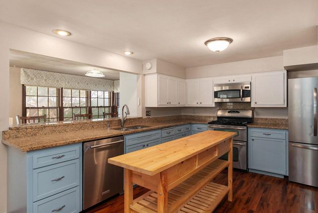 2105 Ruger Avenue, Janesville, WI 53545