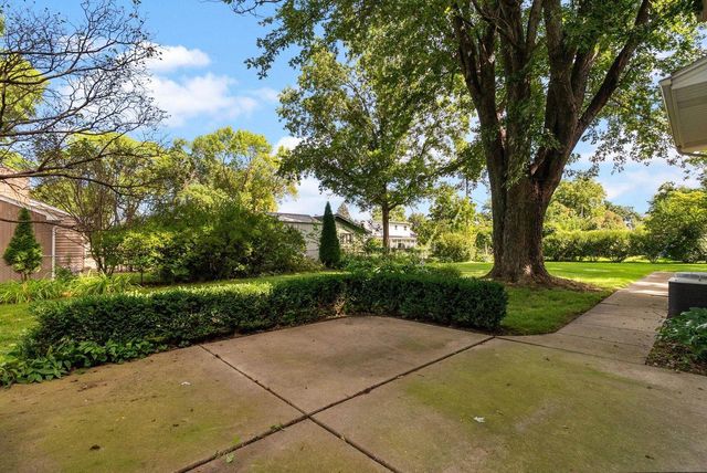 2105 Ruger Avenue, Janesville, WI 53545